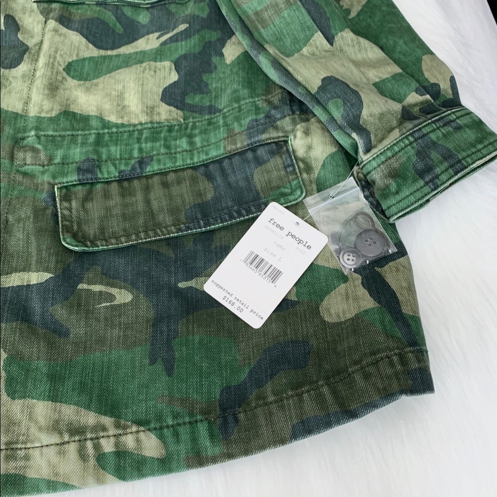NWT Free People Camo Jacket - Picture 6 of 10